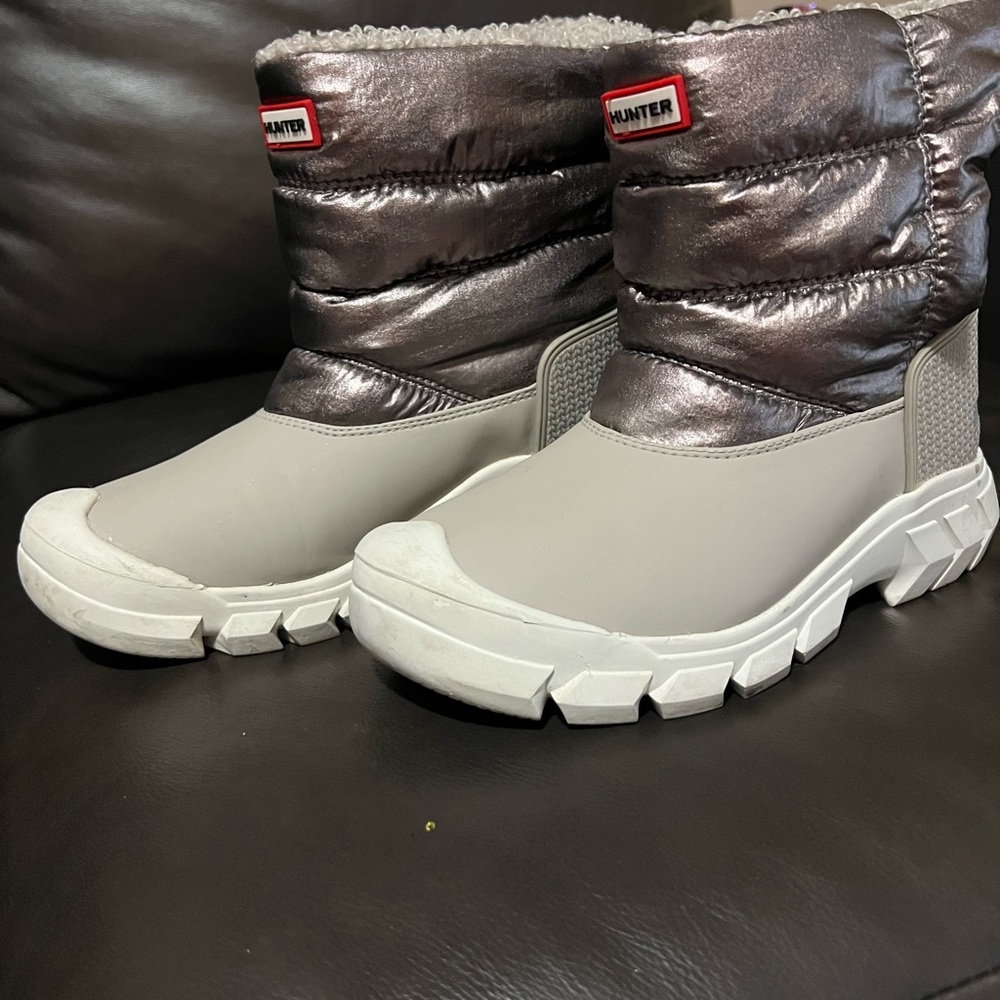 Hunter Metallic Silver Winter Boots